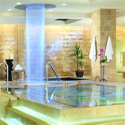 Another great feature of this spa is the three rooms aromatic steam room, snow room, and dry sauna. . Qua baths and spa reviews